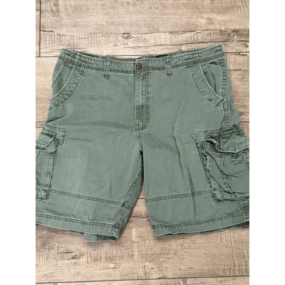Timberland Mens Cargo jorts Size 40 Olive Green Organic Cotton Utility Hiking